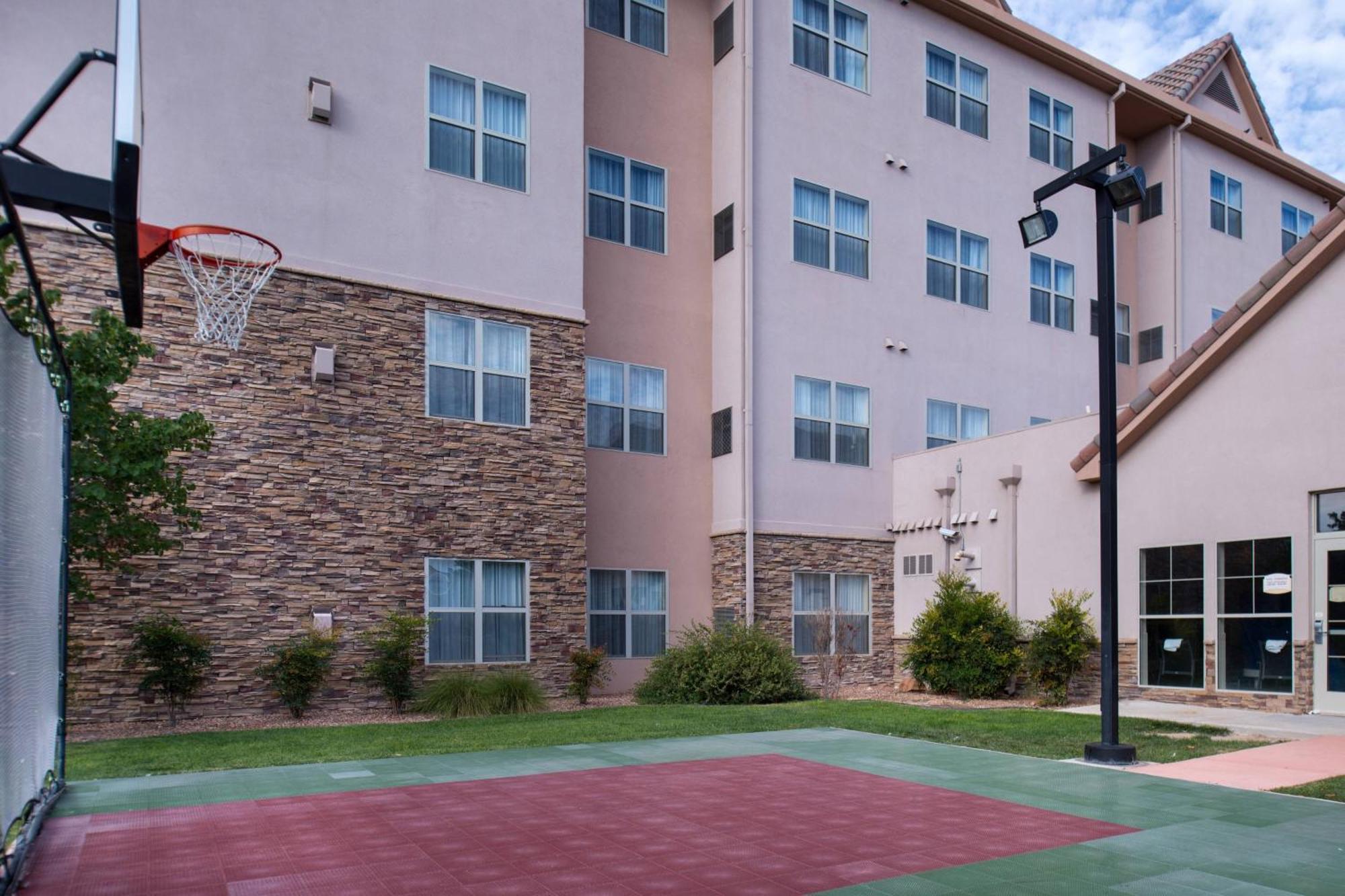 Residence Inn By Marriott Albuquerque Airport Exterior photo